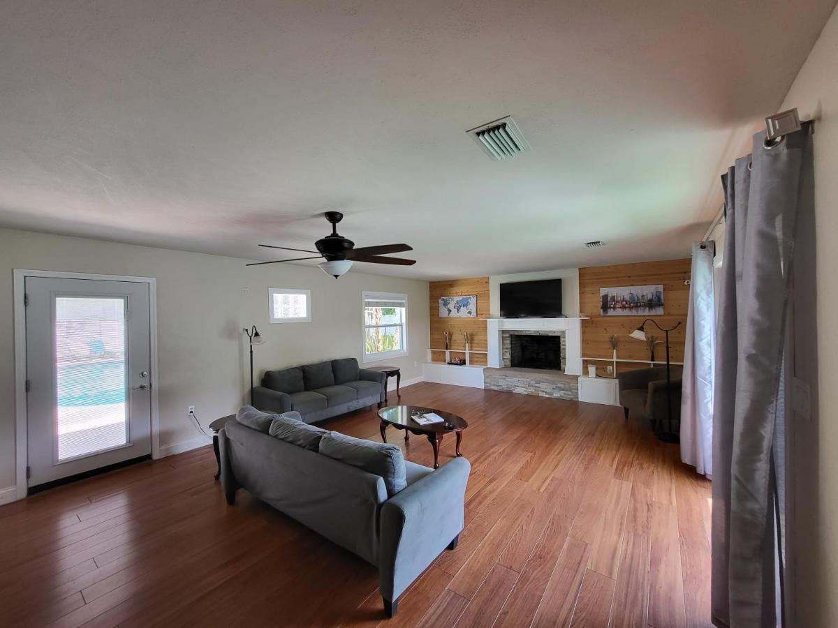Spacious Pool Home In North Fl Keystone Heights Eksteriør bilde